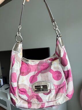 Coach shoulder bag